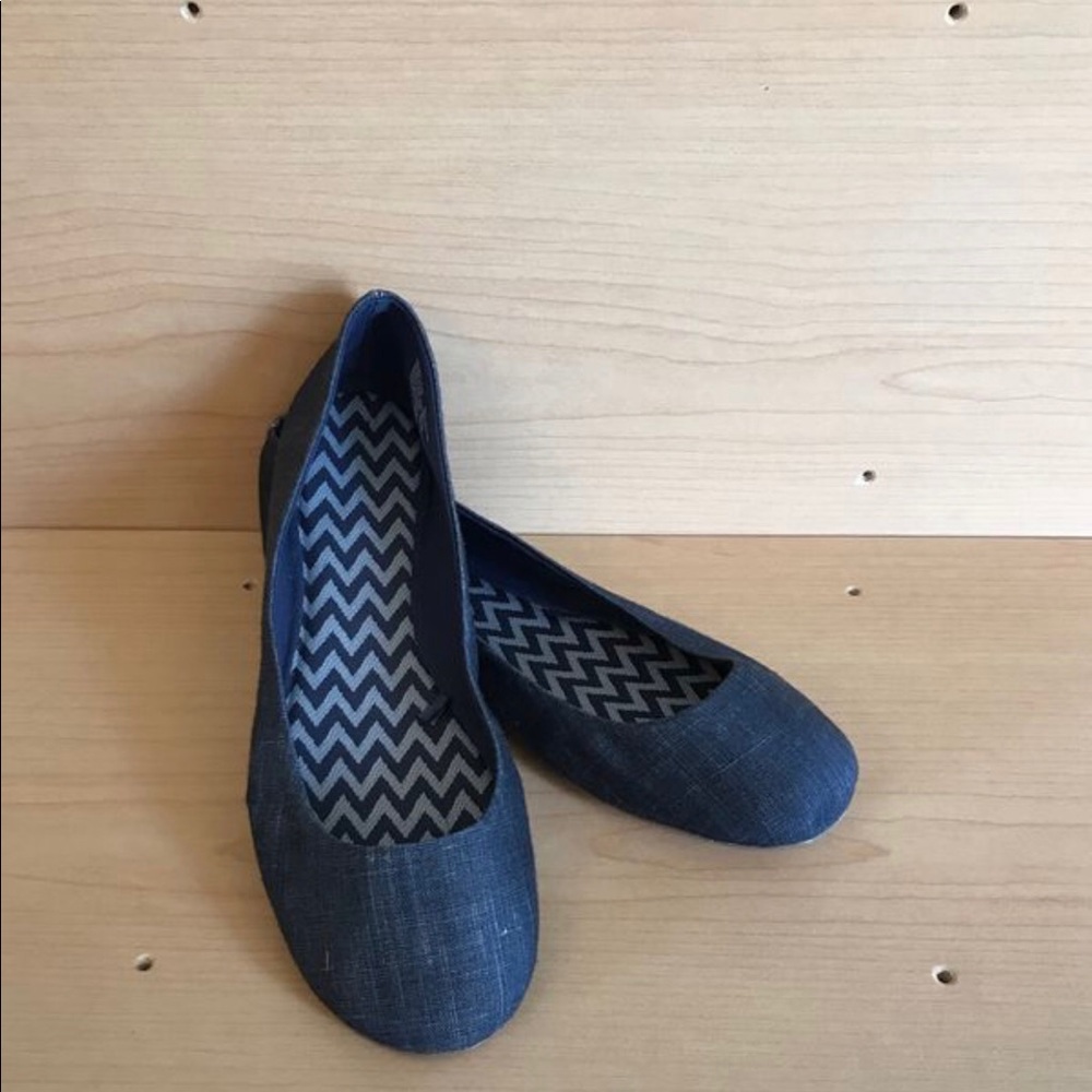 Blue denim flats